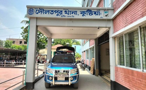 কুষ্টিয়ায় বাকপ্রতিবন্ধী নারীকে ধর্ষণের পর হত্যা, এলাকাবাসীর বিচার দাবি