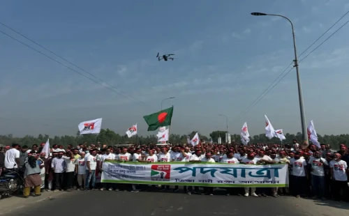 তিস্তার পানির ন্যায্য হিস্যা দাবিতে বিএনপির হাজারো মানুষের পদযাত্রা