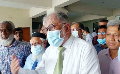 করোনা নয়, ডেঙ্গু মোকাবেলায় নজরদারি বাড়িয়েছে স্বাস্থ্য মন্ত্রণালয়: ডা. সায়েদুর