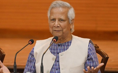 ড. ইউনূসকে ‘জাতীয় সংস্কারক’ উপাধি দেওয়ার পরিকল্পনা নেই: অন্তর্বর্তী সরকারের বিবৃতি