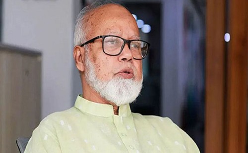 "অধ্যাপক তোফায়েল আহমেদ চট্টগ্রামে চিরনিদ্রায় শায়িত: জানাজায় অংশ নেন রাজনৈতিক নেতারা"