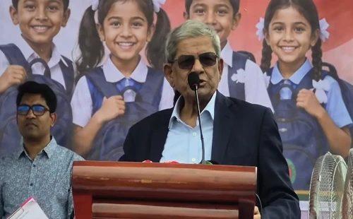 ঠাকুরগাঁওয়ে চীনা রাষ্ট্রদূতের সাথে শিক্ষা উপকরণ বিতরণ করলেন মির্জা ফখরুল | বাংলাদেশ প্রতিদিন