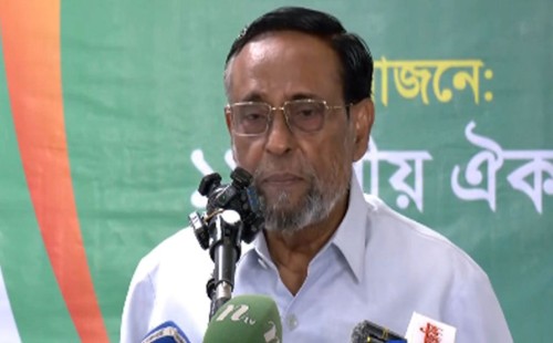 তারেক রহমানের চারপাশ শত্রু বেষ্টিত, ঢাকার বাইরে রাত কাটাবেন না: কর্নেল অলি