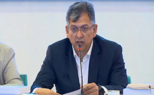 রোহিঙ্গা সংকট এখন কেবল মানবিক নয়, আঞ্চলিক নিরাপত্তার জন্যও বড় হুমকি: স্বরাষ্ট্র উপদেষ্টা